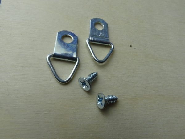 Triangle Hook and Screw