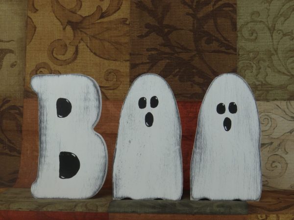 Wood Freestanding Ghost BOO